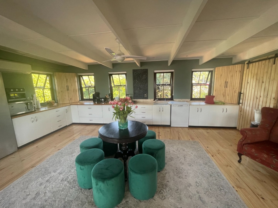 10 Bedroom Property for Sale in Wilderness Central Western Cape